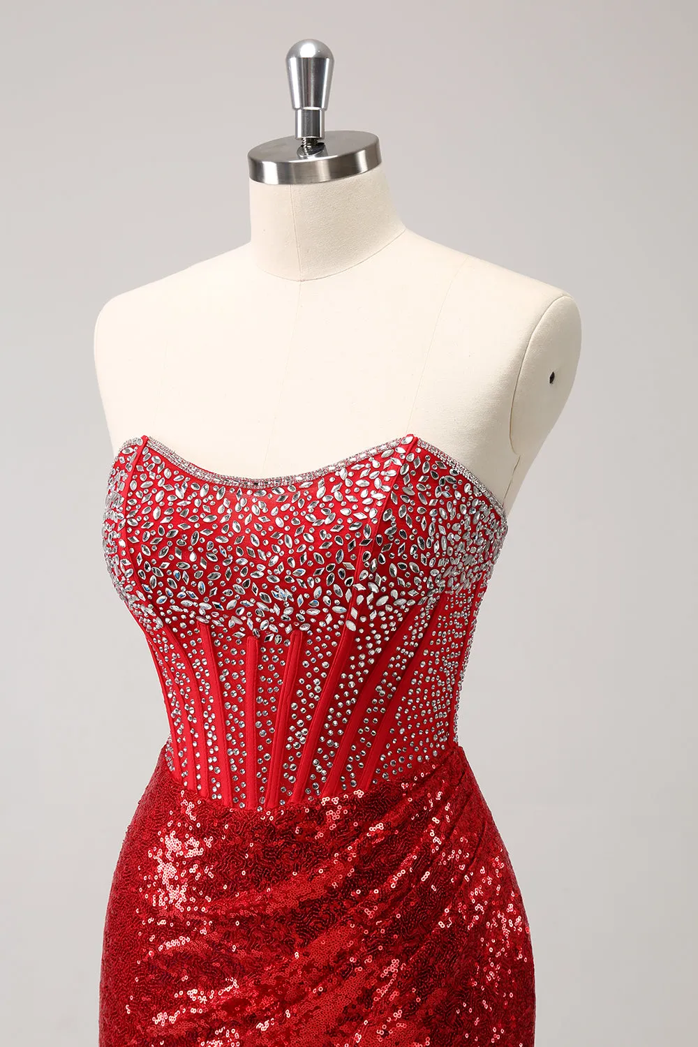 Luolandi Glitter Red Tight Strapless Sequin Corset Slit Short Homecoming Dress with Beading Sparkly Party Dress